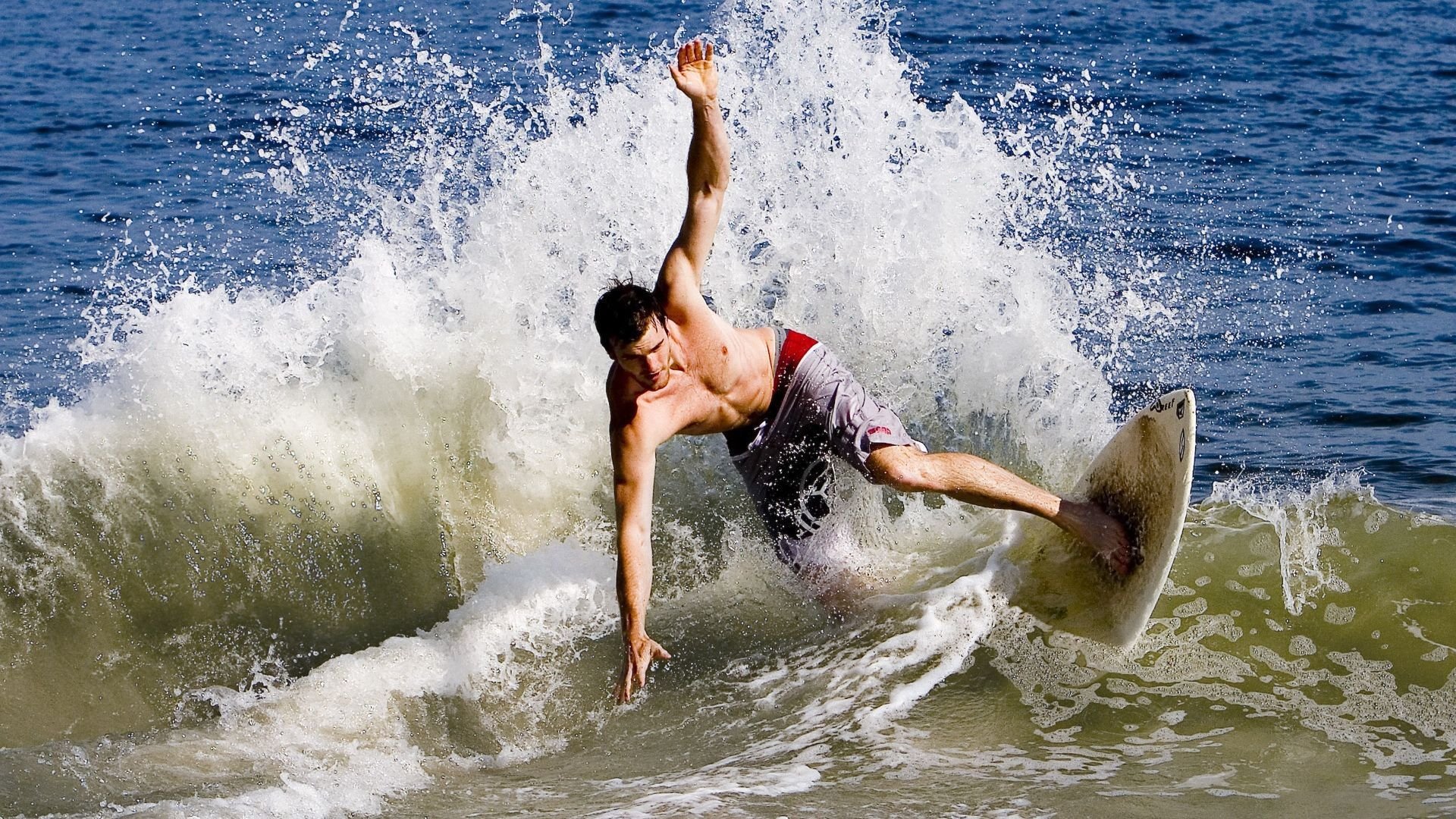 从南非到曼彻斯特，恩佐如何成为瓜迪奥拉战术版图中的关键先生