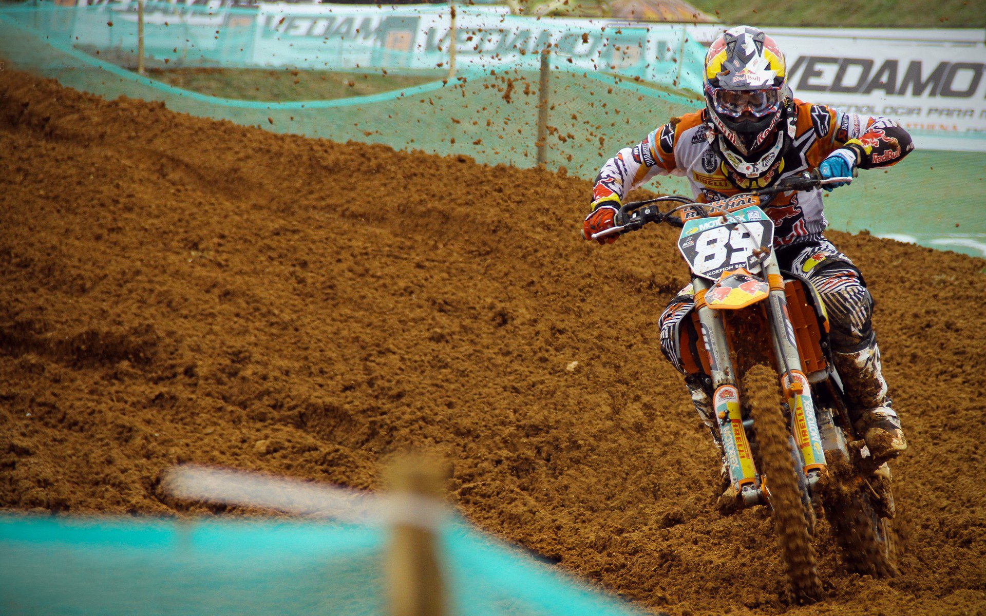 开云体育官方网站-锡安用实力证明自己，骑士稳稳拿下活塞—新星崛起与团队韧性的双重奏